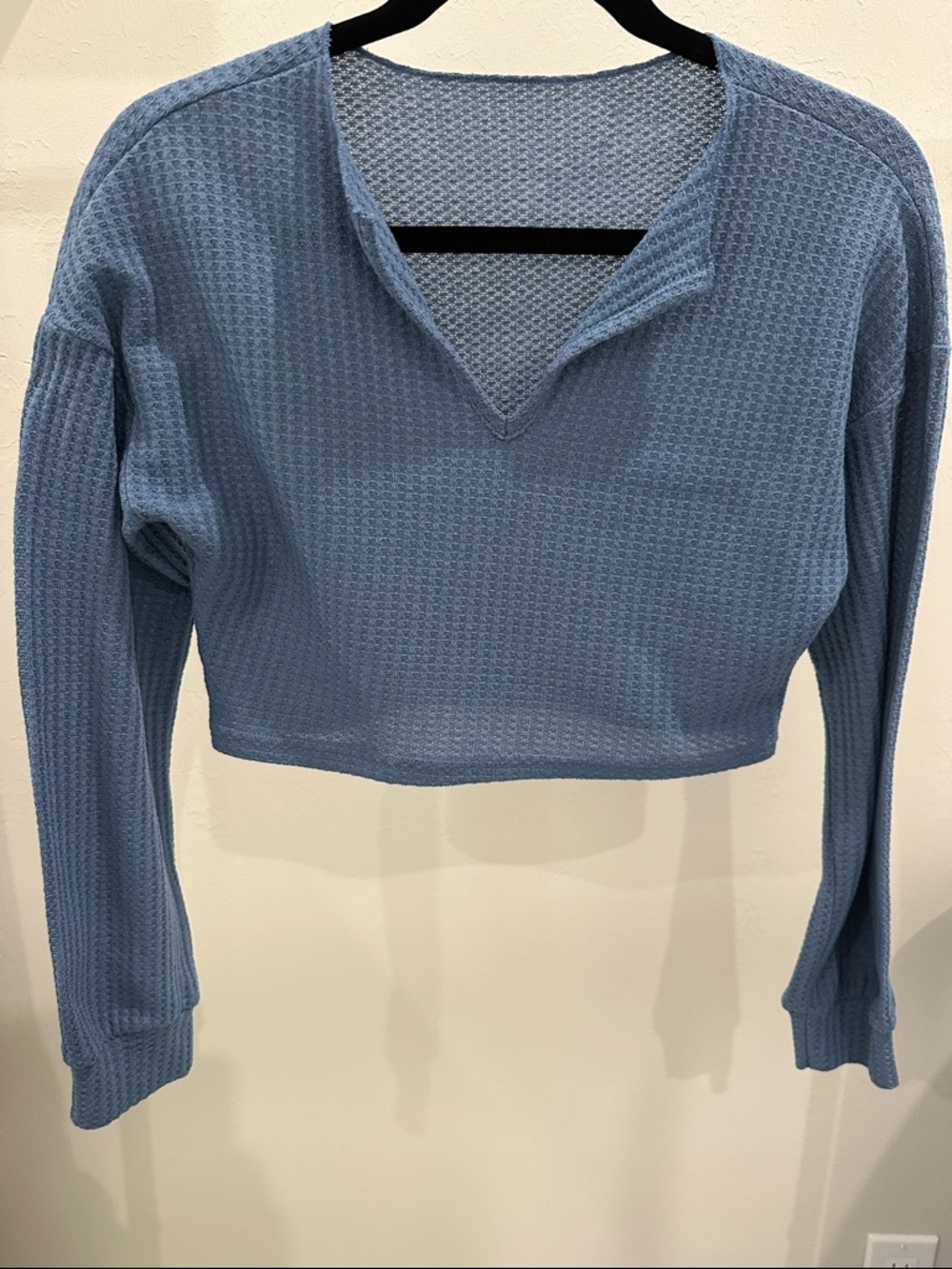 SHEIN Blue Waffle Knit Cropped Long Sleeve Top